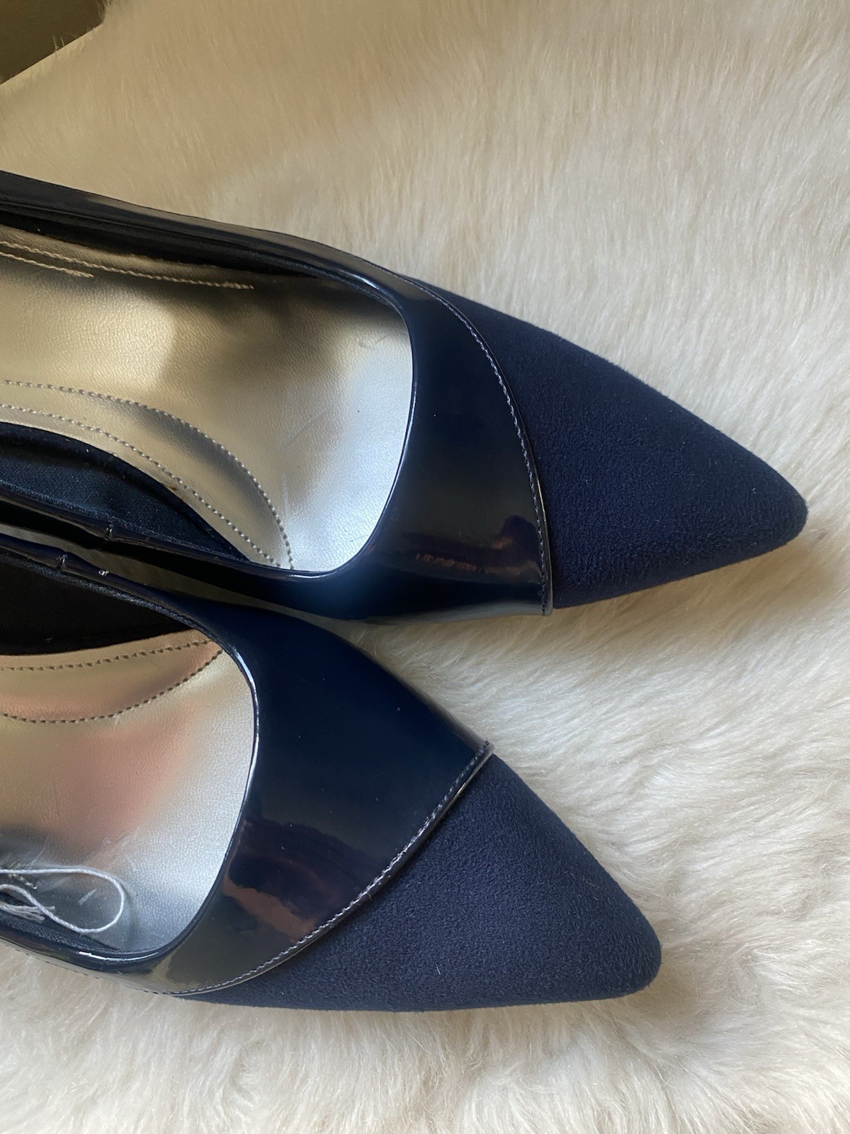 comfort plus by Predictions Heels 10 W Navy Pointed-Toe Patent & Suede Pumps