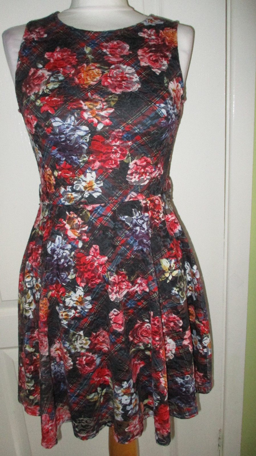 QUIZ SIZE 10 WOMENS DRESS FIT & FLARE BLACK MIX FLORAL