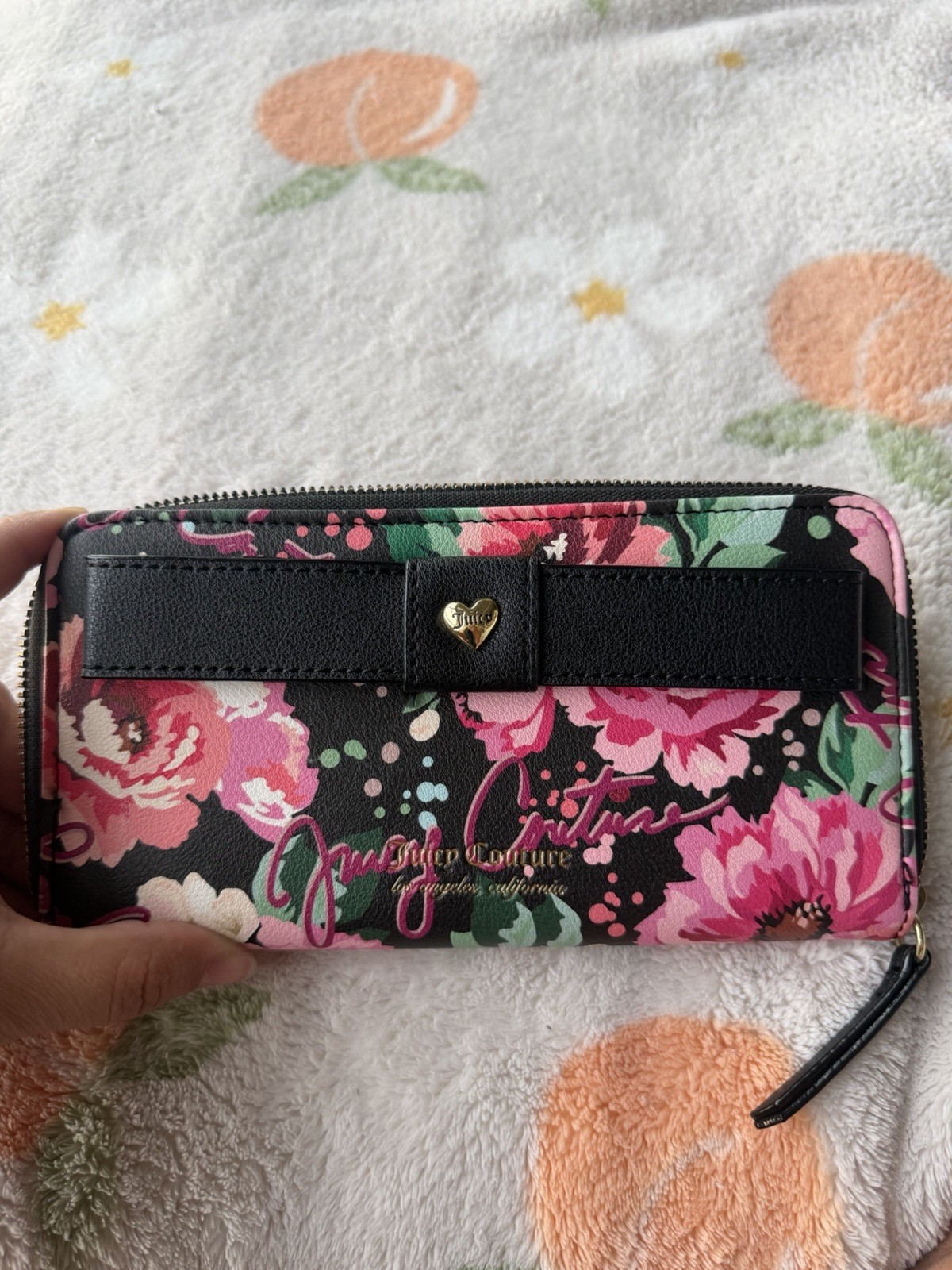 Juicy Couture Women’s Black/Pink Floral Zip-Around Wallet