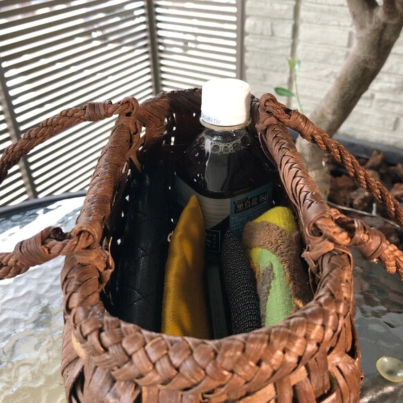 Authentic Wild Basketry Knitted in Japan Precious Wild Grape Vines 8.6″ x 5.9″