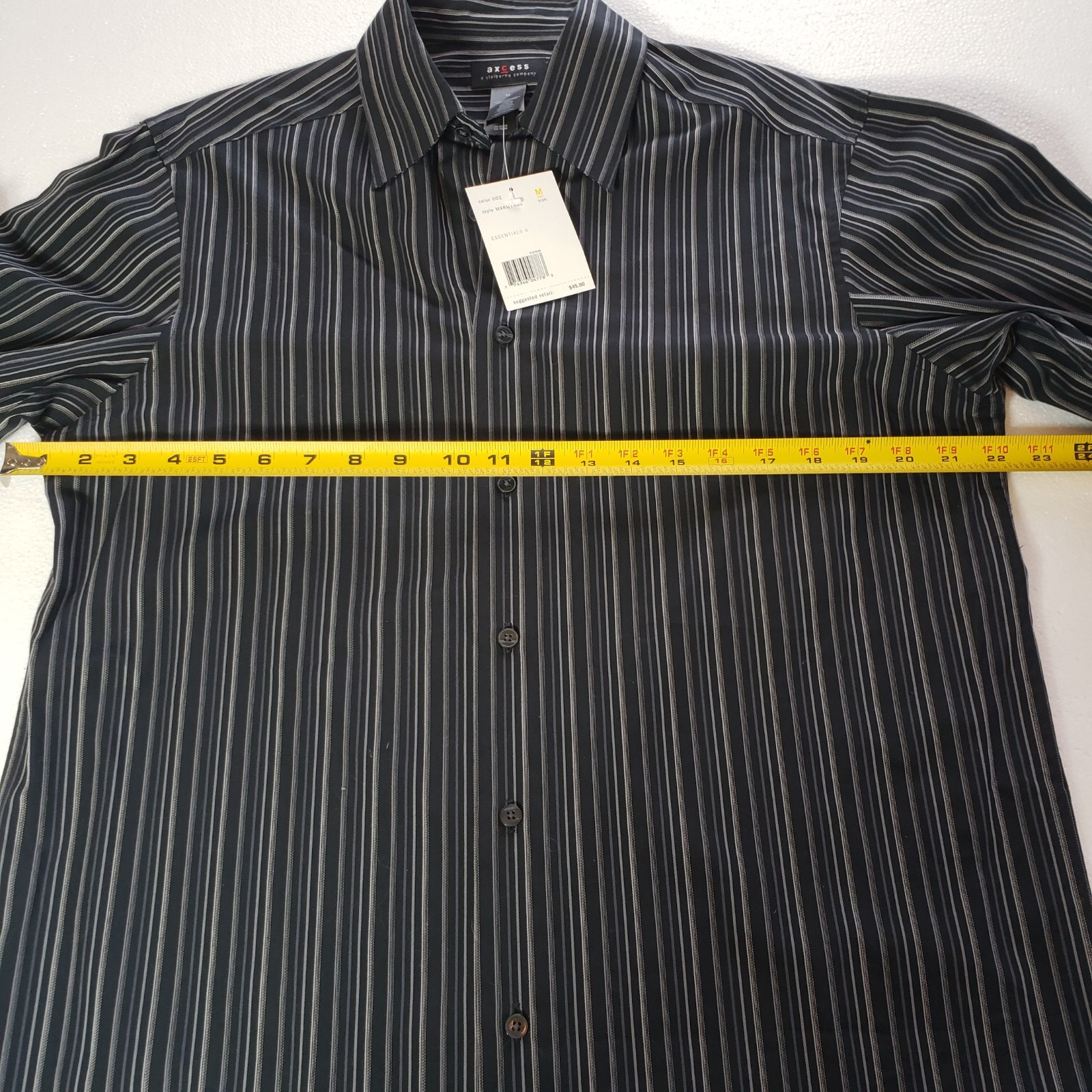 NEW Men’s Axcess Essentials, Black and Gray Striped Long Sleeve Shirt, Size Med.