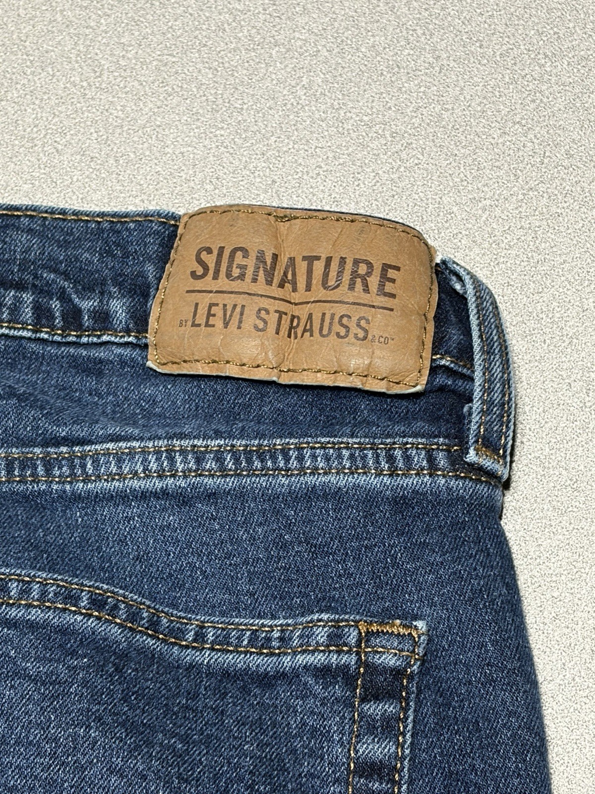 Signature by Levi Strauss Athletic Fit Mens Jeans Dark Wash Navy Blue 36×34