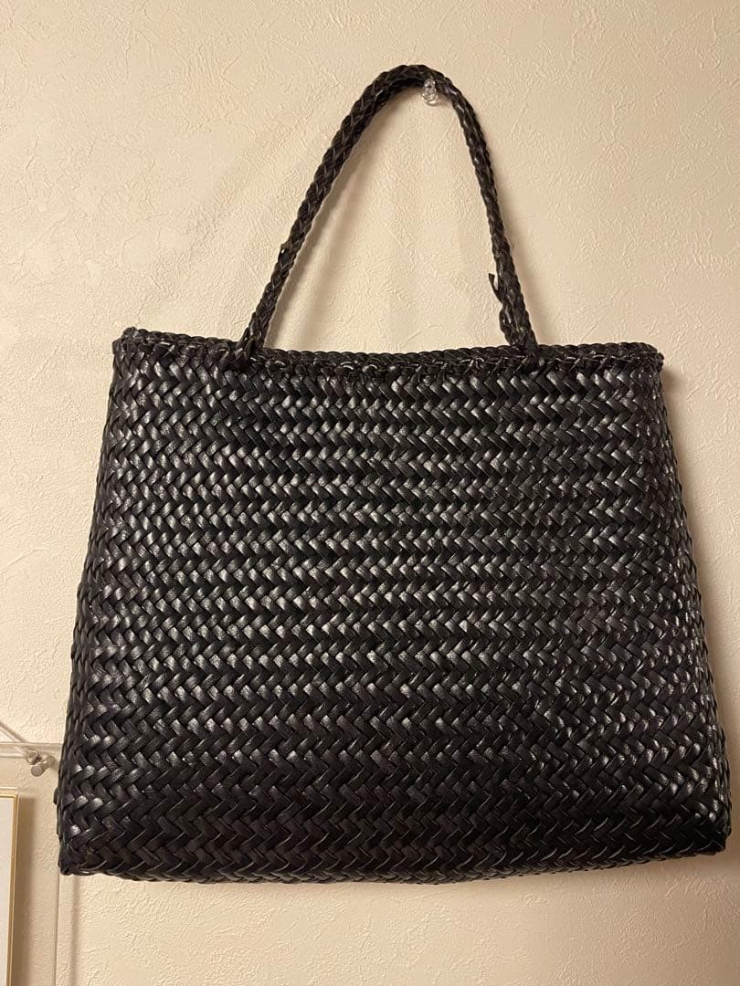 Dragon Diffusion Leather Mesh Tote Black Shoulder Bag