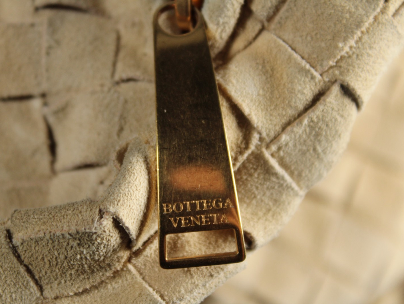BOTTEGA VENETA Sand Beige Intrecciato Suede Medium JODIE Hobo Shoulder Bag