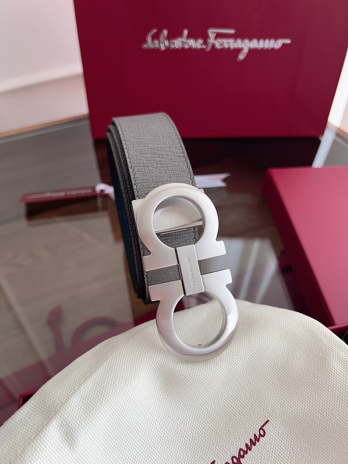 Salvatore Ferragamo Gancini Men’s Reversible Leather Belt