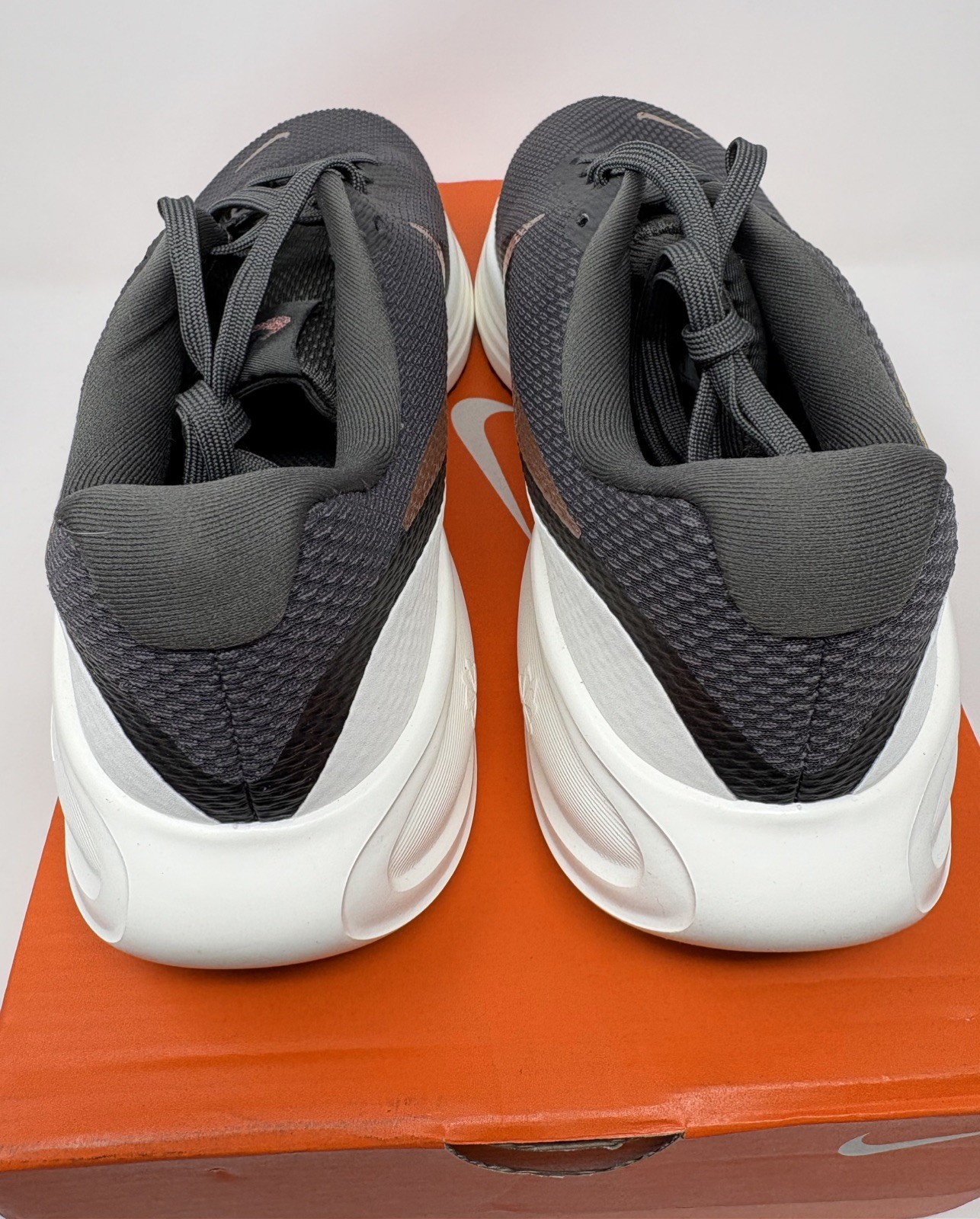 Nike Revolution 8 Ash Black Women’s Size 9 Shoes Athletic Running HJ8485-200 NEW