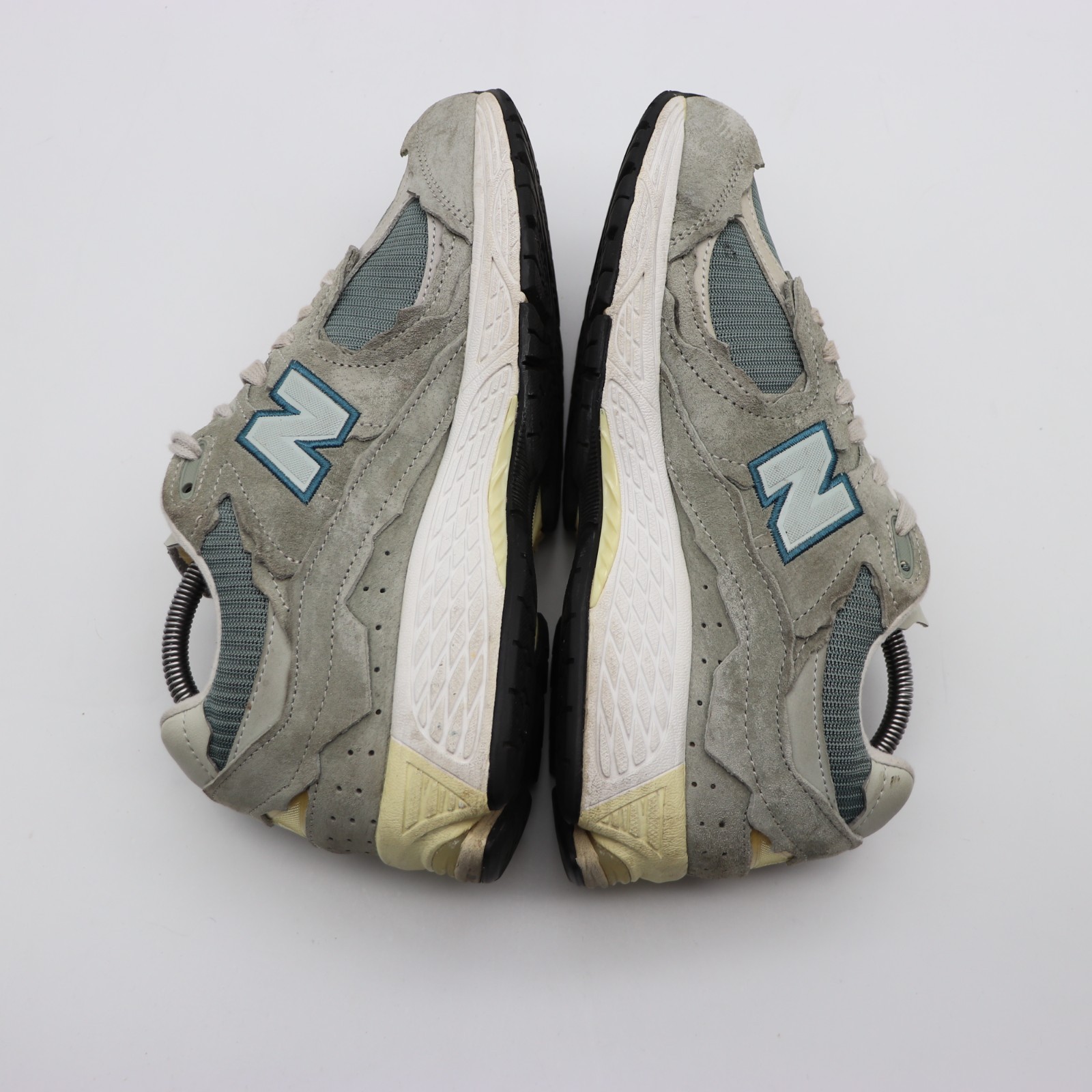 New Balance 2002R Men’s 8 D Protection Pack Mirage Gray Shoes Athletic 2002RDD