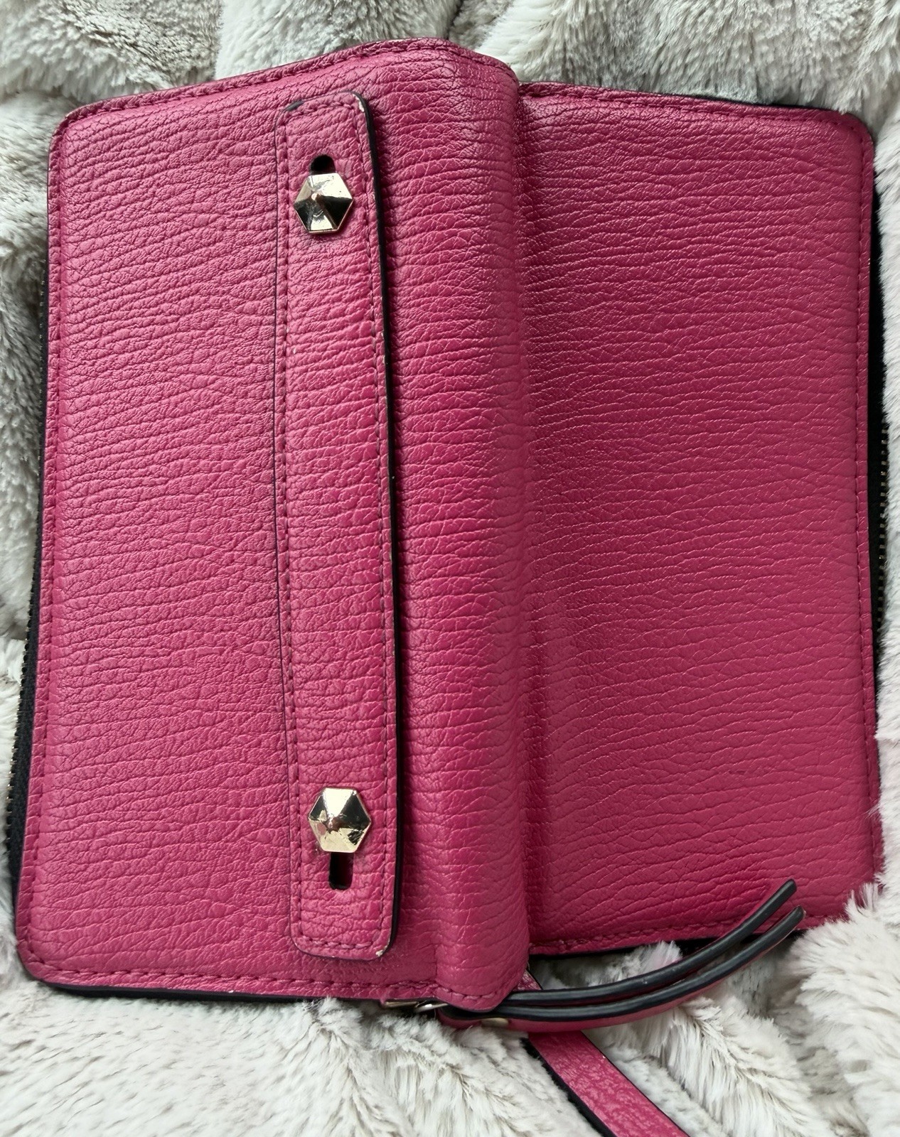 Mix No. 6 Women’s Pink Wallet 2 Zip Around Pockets Credit Card Slots Used