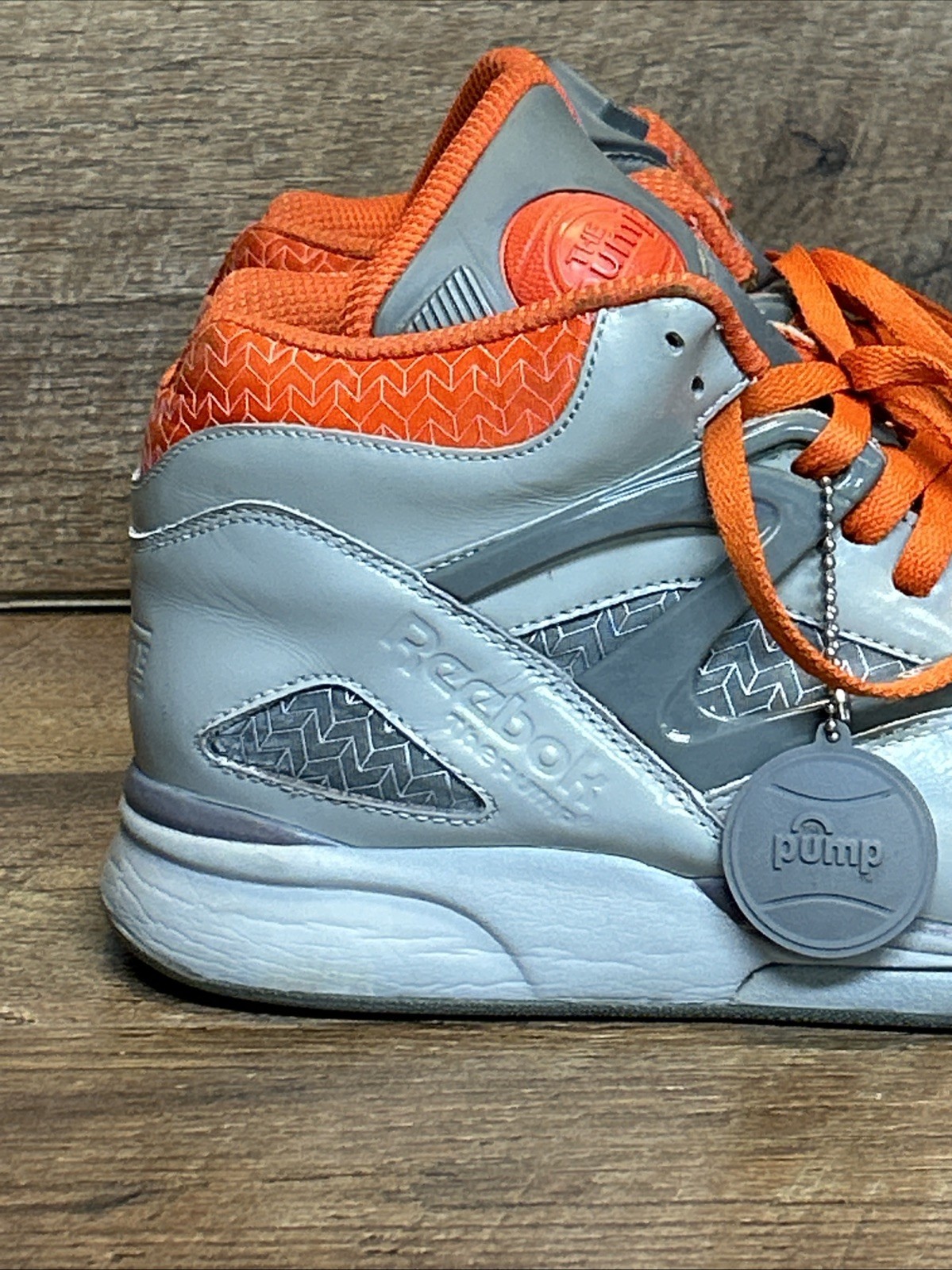Reebok Pump Omni Lite Hexalite J12467-Gray/Orange-Size 10