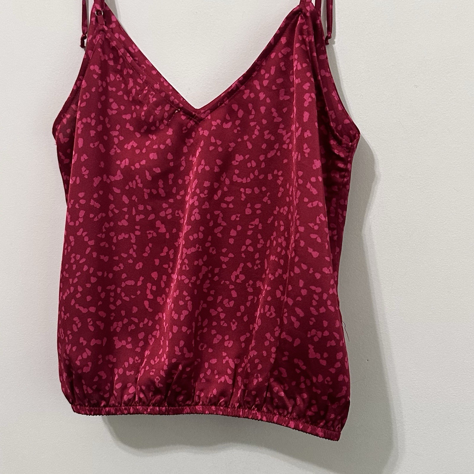 Socialite Cami M Banded Hem Tie Strap Camisole Fuchsia Floral Festival Top NEW