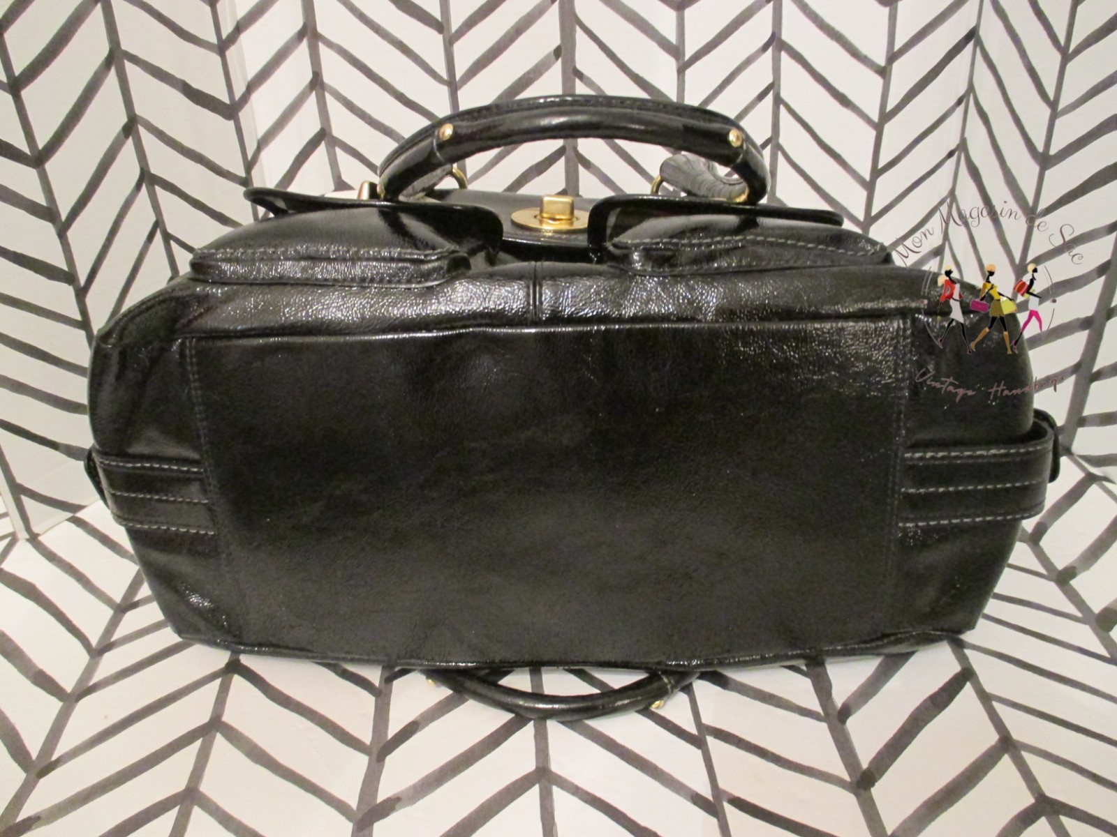 Coach Vintage Black Patent Peyton Handbag – New w/Tags Mint Vintage Condition