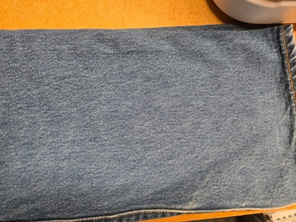 Levi 501 from 2004 501xx Made In Mexico Button Fly Denim Jeans 38×36.