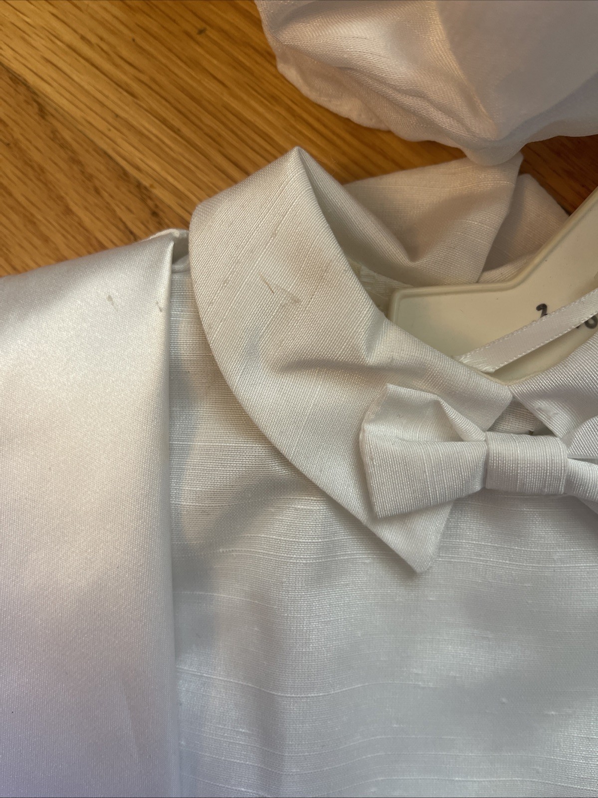 NEW Petit canard Boys Christening Baptism Suit 3 Months White Silk Looking