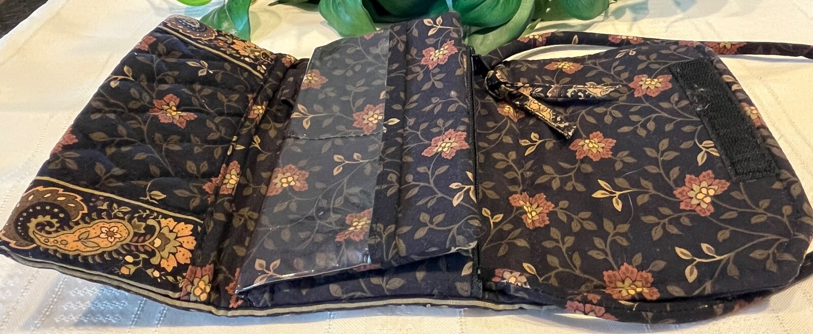 Vera Bradley Vintage Crossbody Organizer Black Walnut Wallet with Strap 1999 US