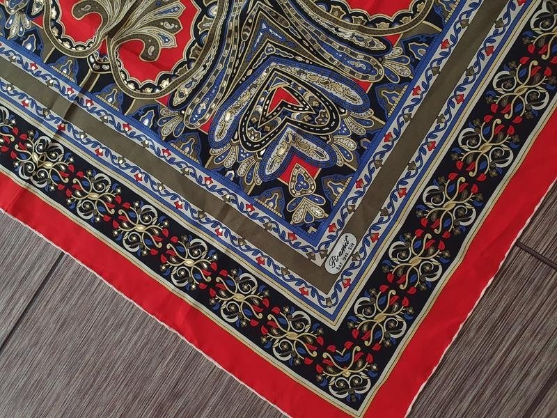 Women American Vintage Scarf Red One size