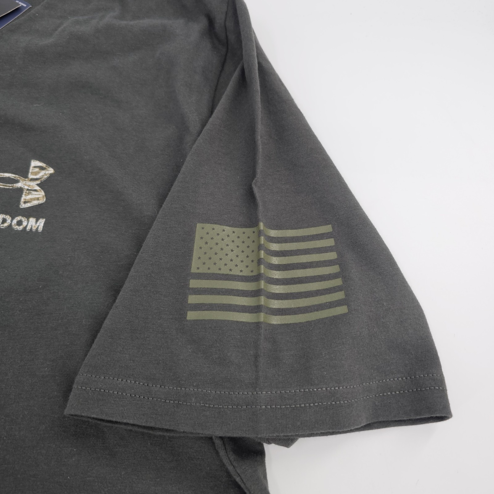 Under Armour UA Freedom Vintage Eagle Tee Mens X-LARGE XL T-Shirt Green NEW
