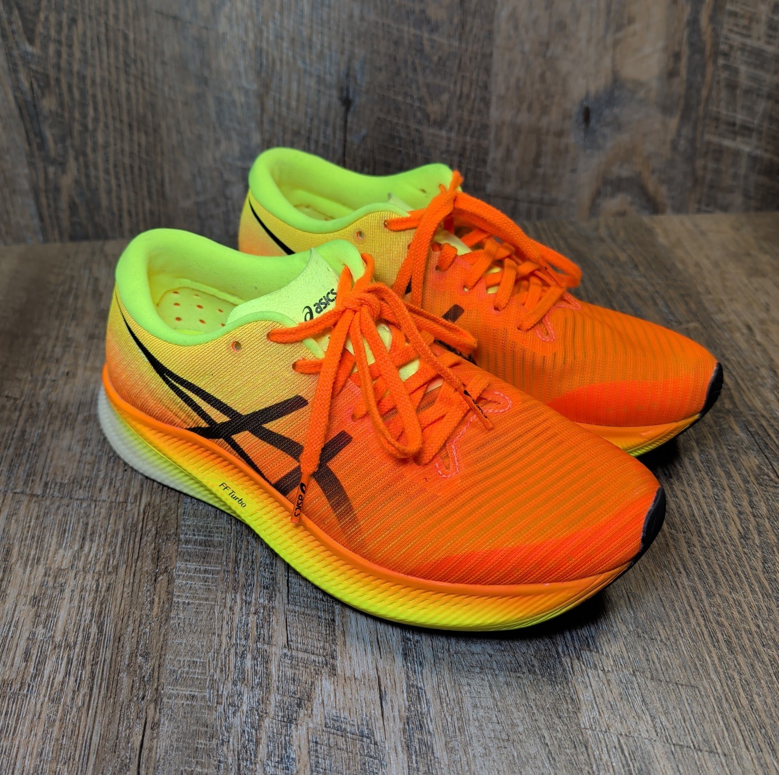 Asics Metaspeed Edge Shocking Orange Women’s Size 7.5 Athletic Running Sneakers