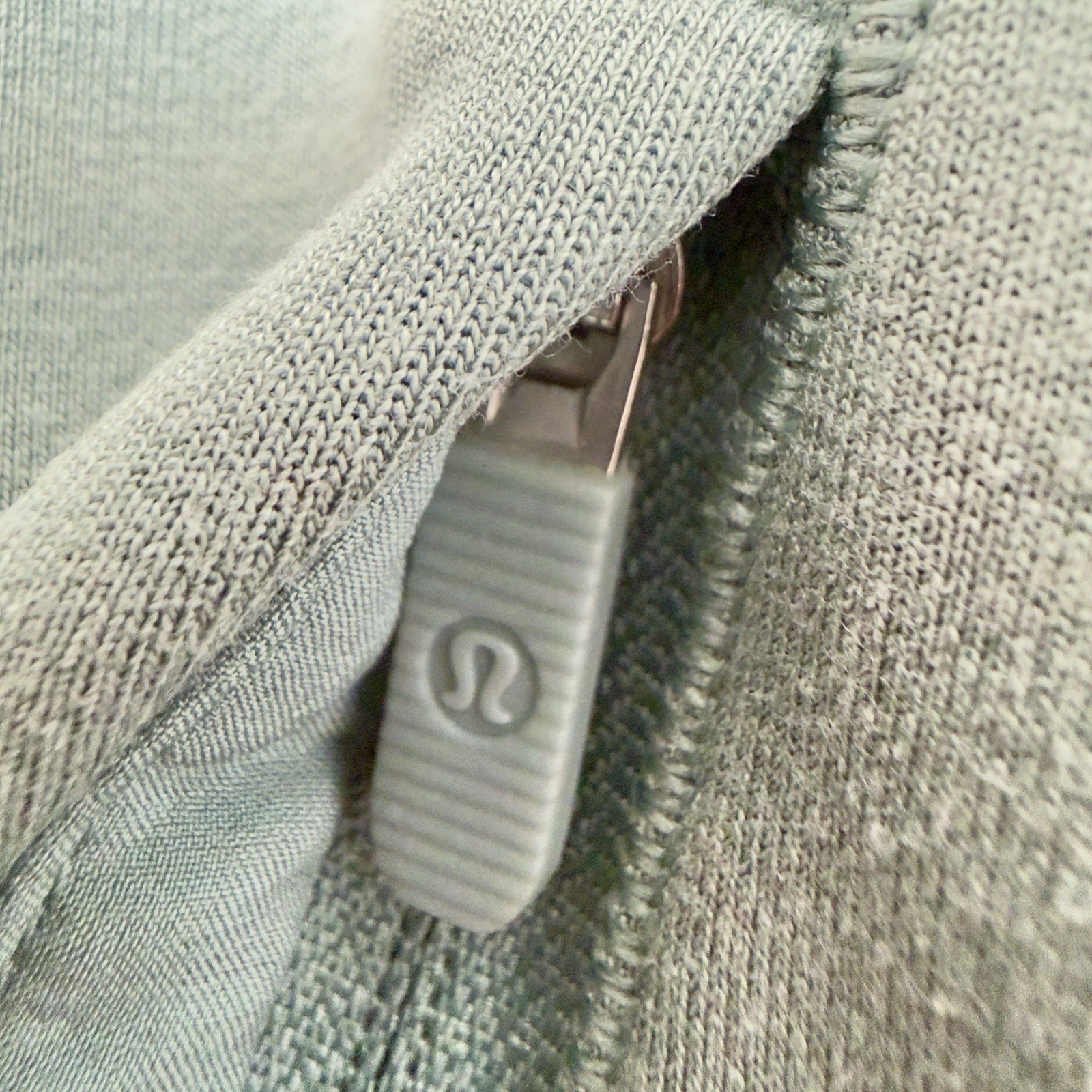 Lululemon Smooth Spacer Cropped Pullover In Crater Blue Size 0 Women’s EUC RARE