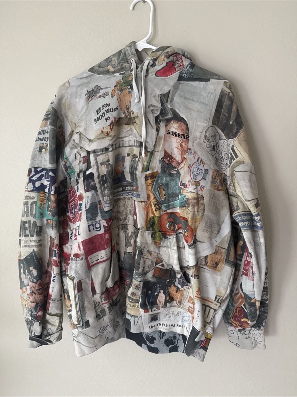 SUPREME SS’21 “Dash’s Wall” Hooded Sweatshirt Hoodie Men’s size Large