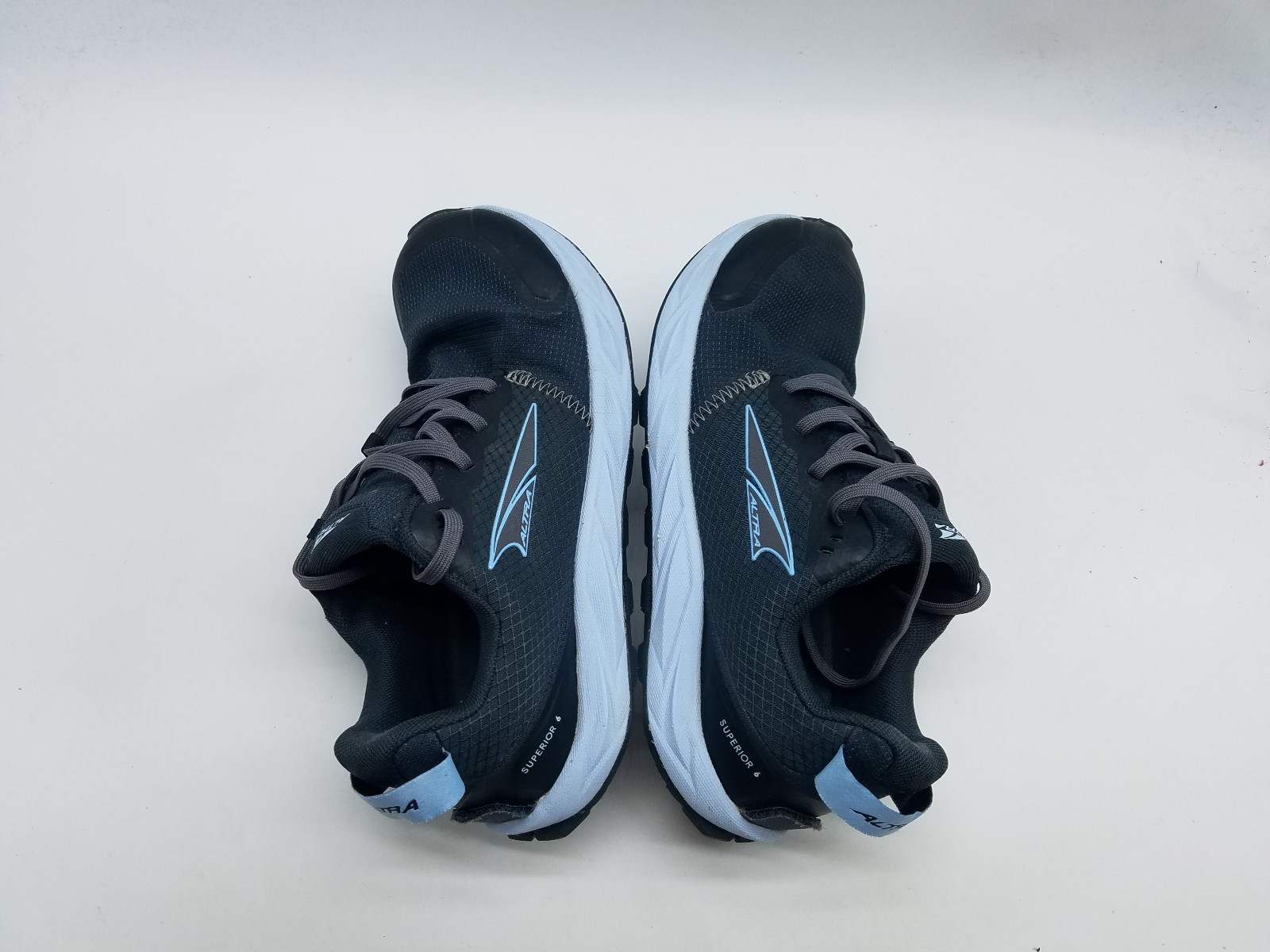 Altra Superior 6 Women’s Size 7 Running Shoes Black Dark Gray Foot Shape