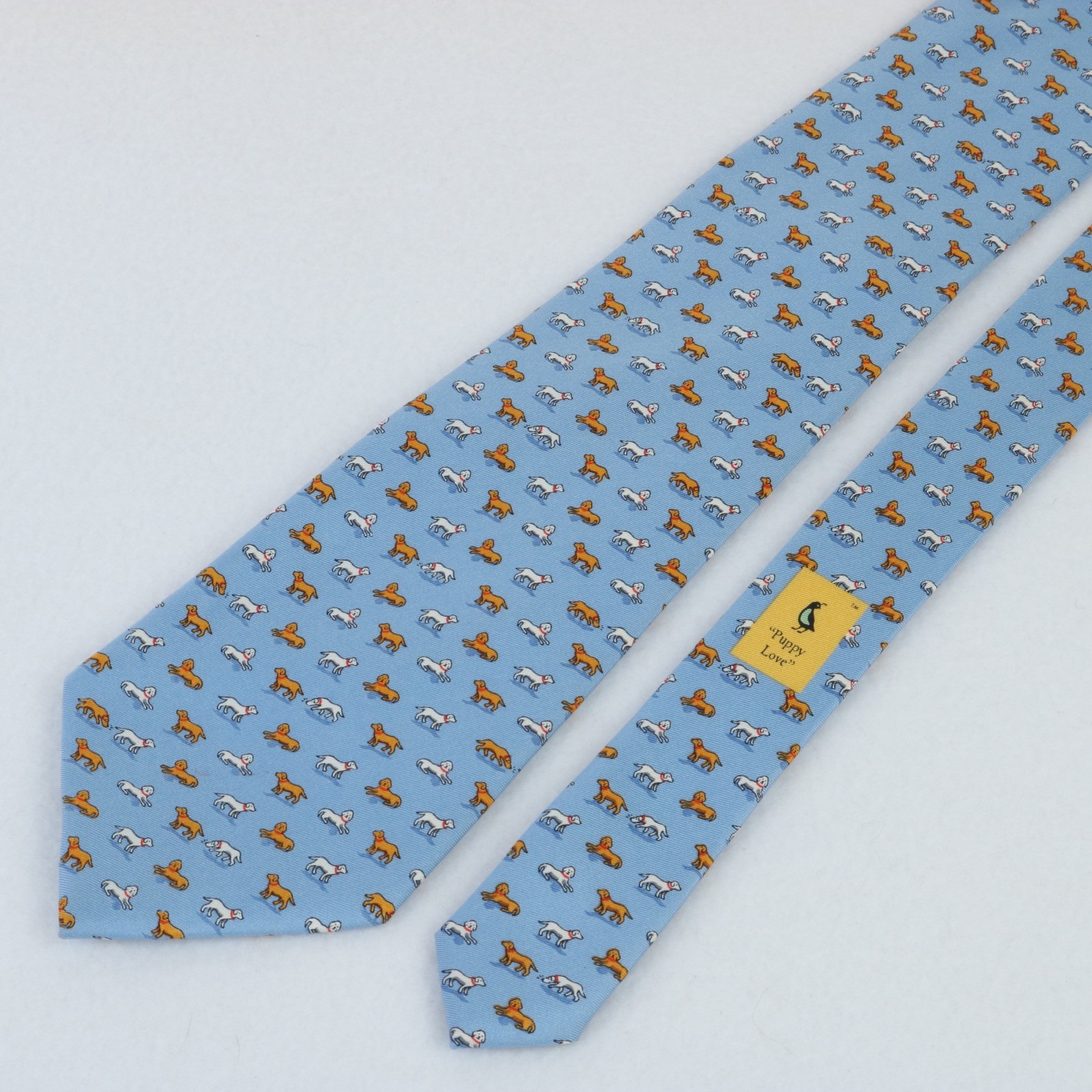 BIRD DOG BAY PUPPY LOVE ALL OVER DOG PRINT BLUE SATIN 100% SILK TWILL NECKTIE