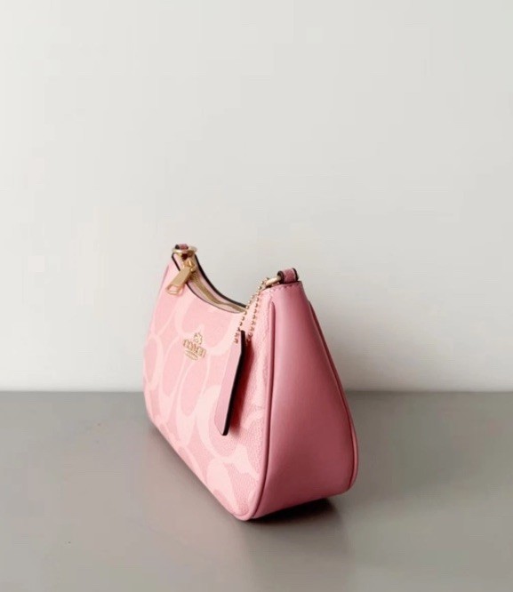 COACH Teri Shoulder Bag In signature canvas/Gold/Powder Pink New CAL51