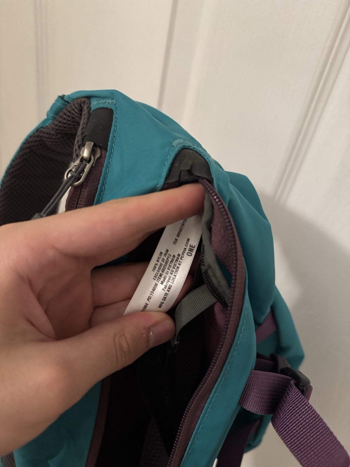 Patagonia Atom Sling 8L Teal Turquoise Crossbody Sling Backpack Bag