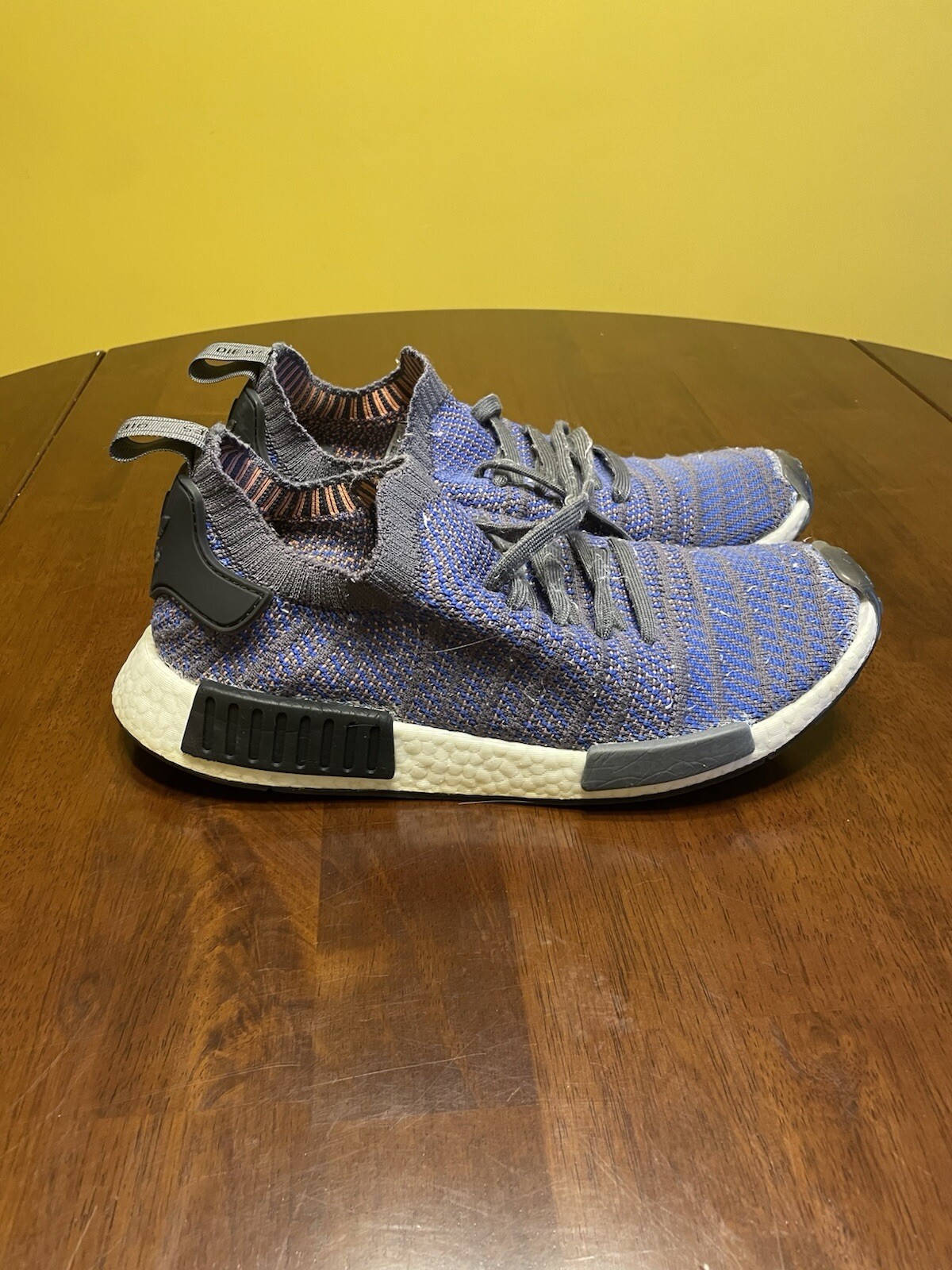 ADIDAS NMD R1 STLT High Resolution Blue PK Primeknit BOOST Men’s US 11 CQ2388