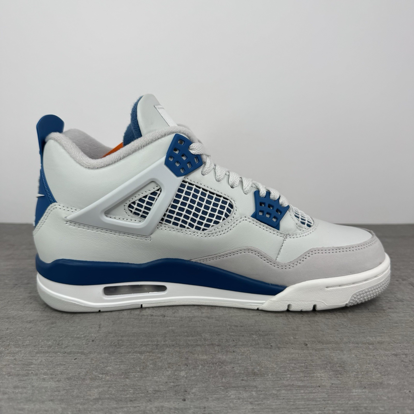 Nike Air Jordan 4 Retro ‘Military Blue’ – Men’s Size 8 – FV5029-141 White/Blue