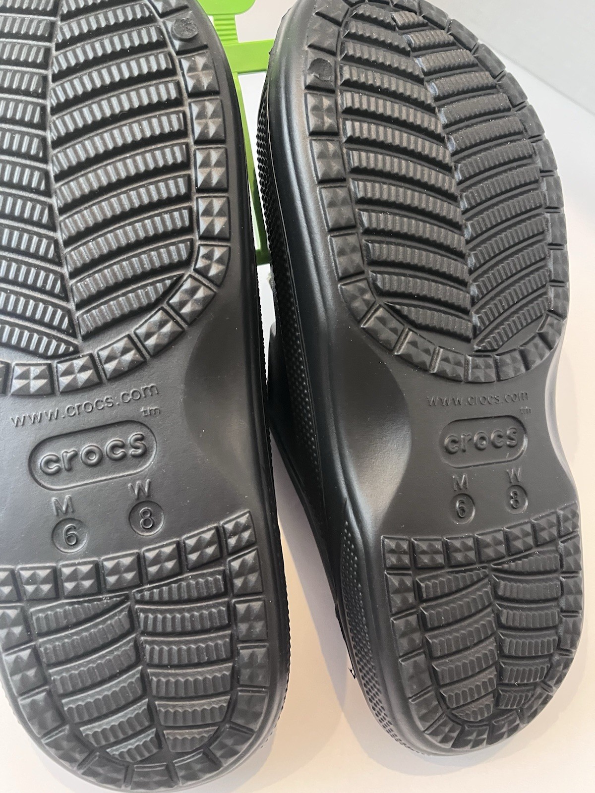 Crocs Sandals Womens 8 (Mens 6) Black Baya 2 Strap Slide 207627-001-Unisex