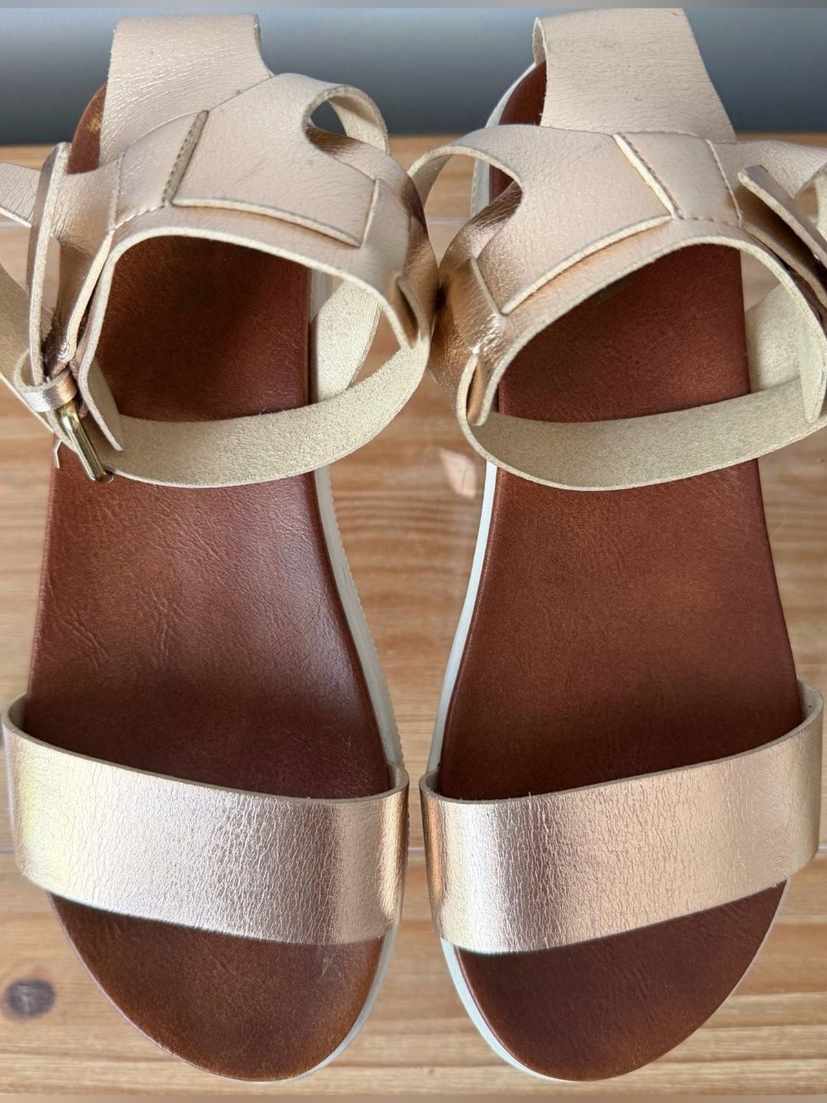 MIA Ellen Rose Gold Round Toe Ankle Strap Womens Sandals Size 8
