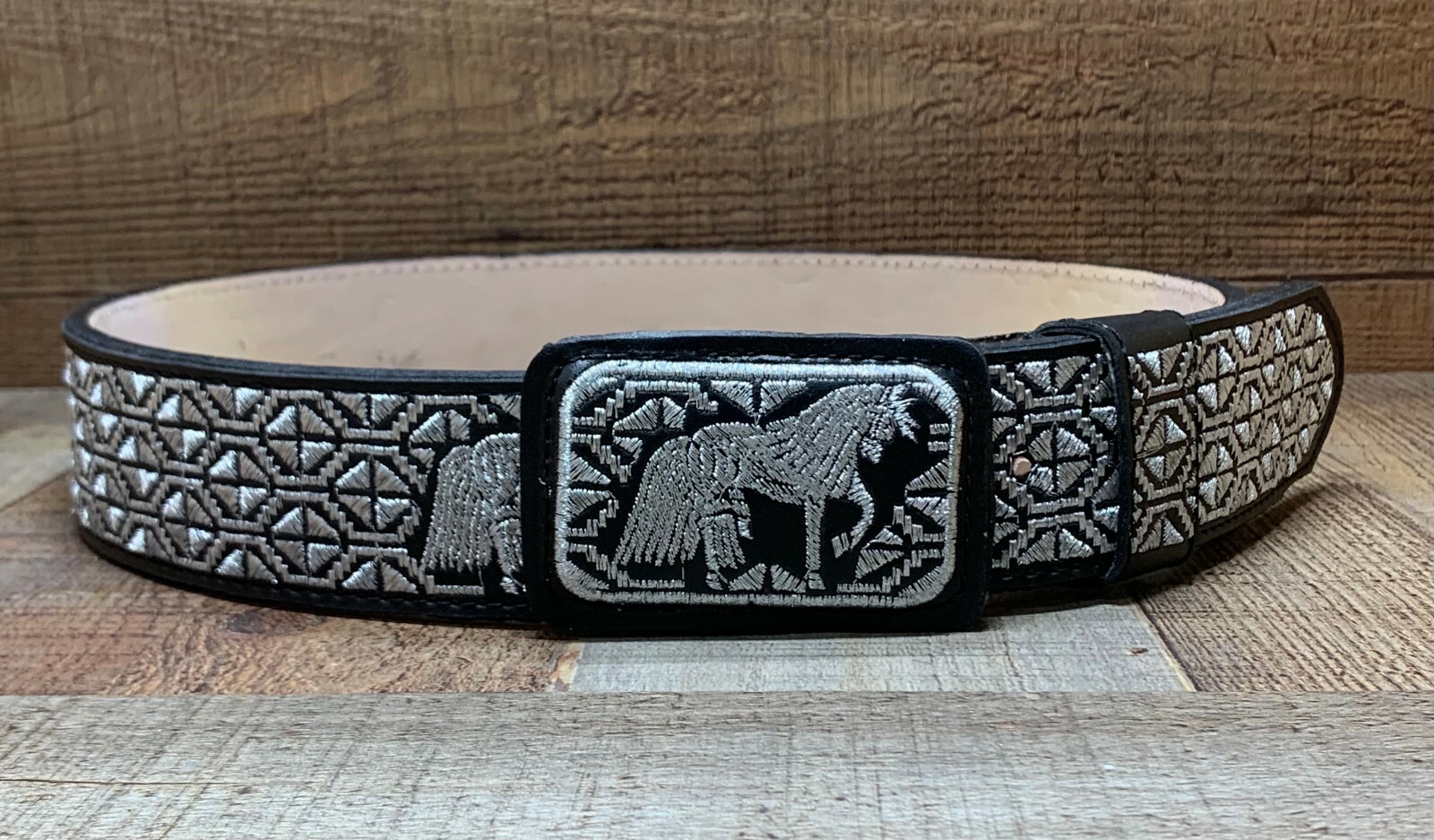 Men’s Platinum Threaded Leather Belt Various Cinto de Hombre Hilo de Plata Piel