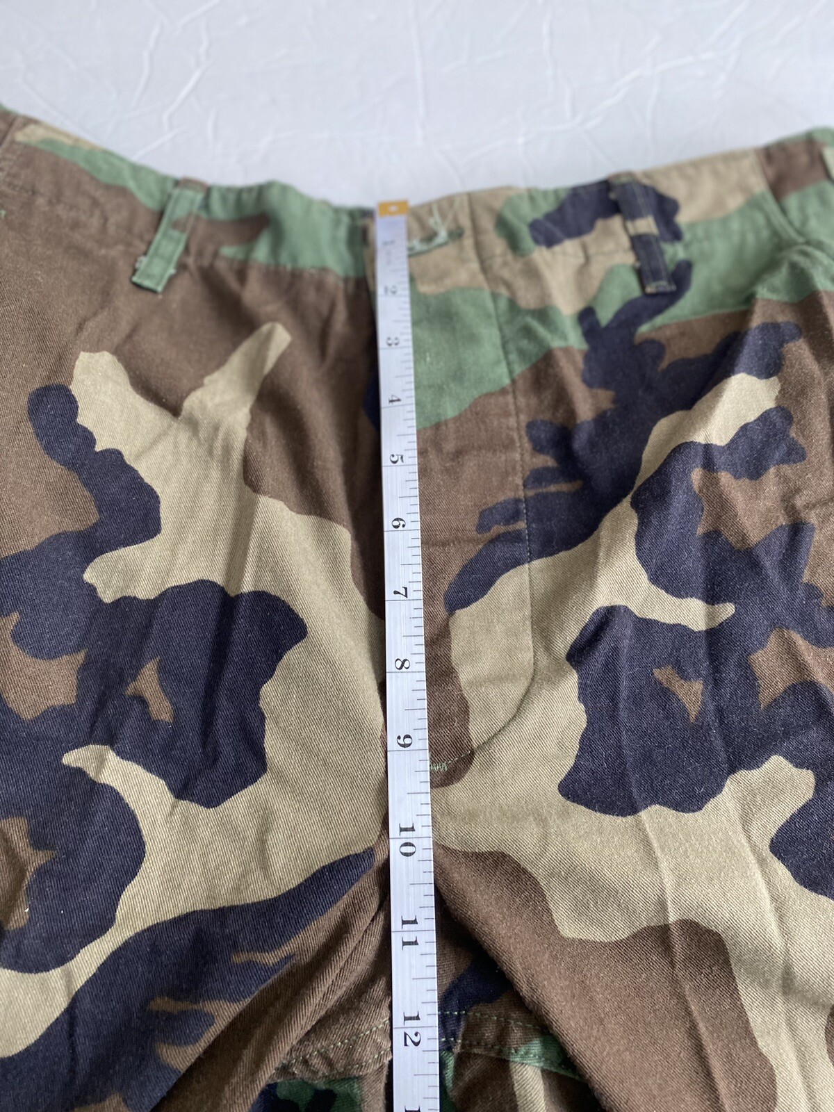 military cargo camo pants mans M heavy weight ,long 42 1/2 in, rise 12 in