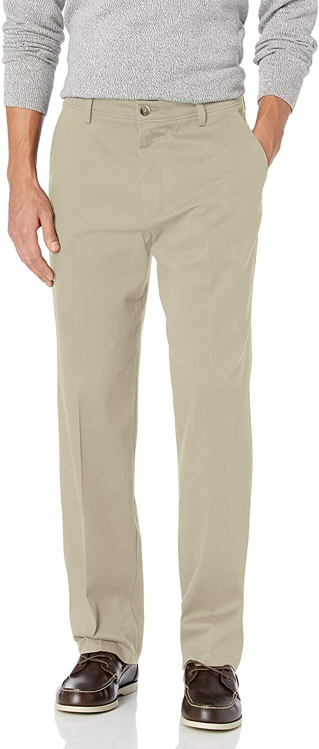 Dockers NWT NEW Men’s Classic Fit Easy Khaki Pants Beige Size 30W x 30L $50