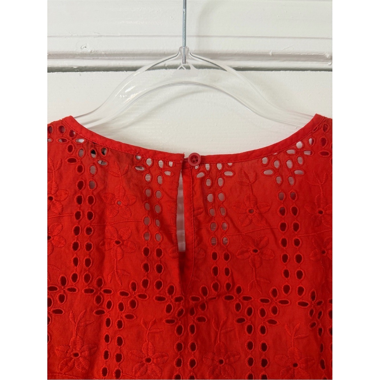 Madewell Red Eyelet Flutter Sleeve Top Size Medium 100% Cotton Boho Cottagecore