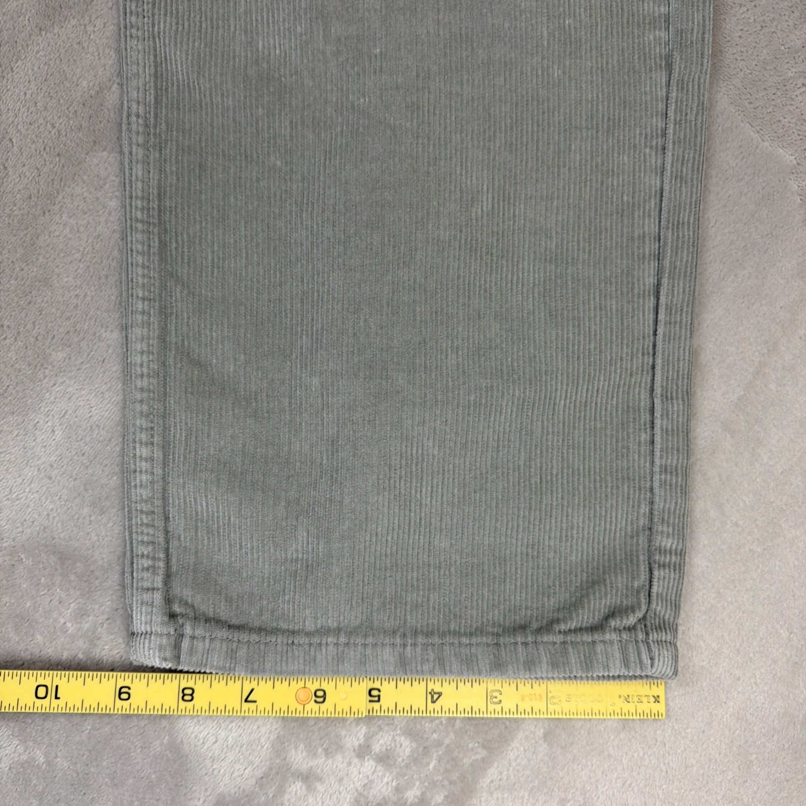 Levi’s 565 Loose Straight Corduroy Jeans Men’s Size 33×30 Gray Y2k Cotton