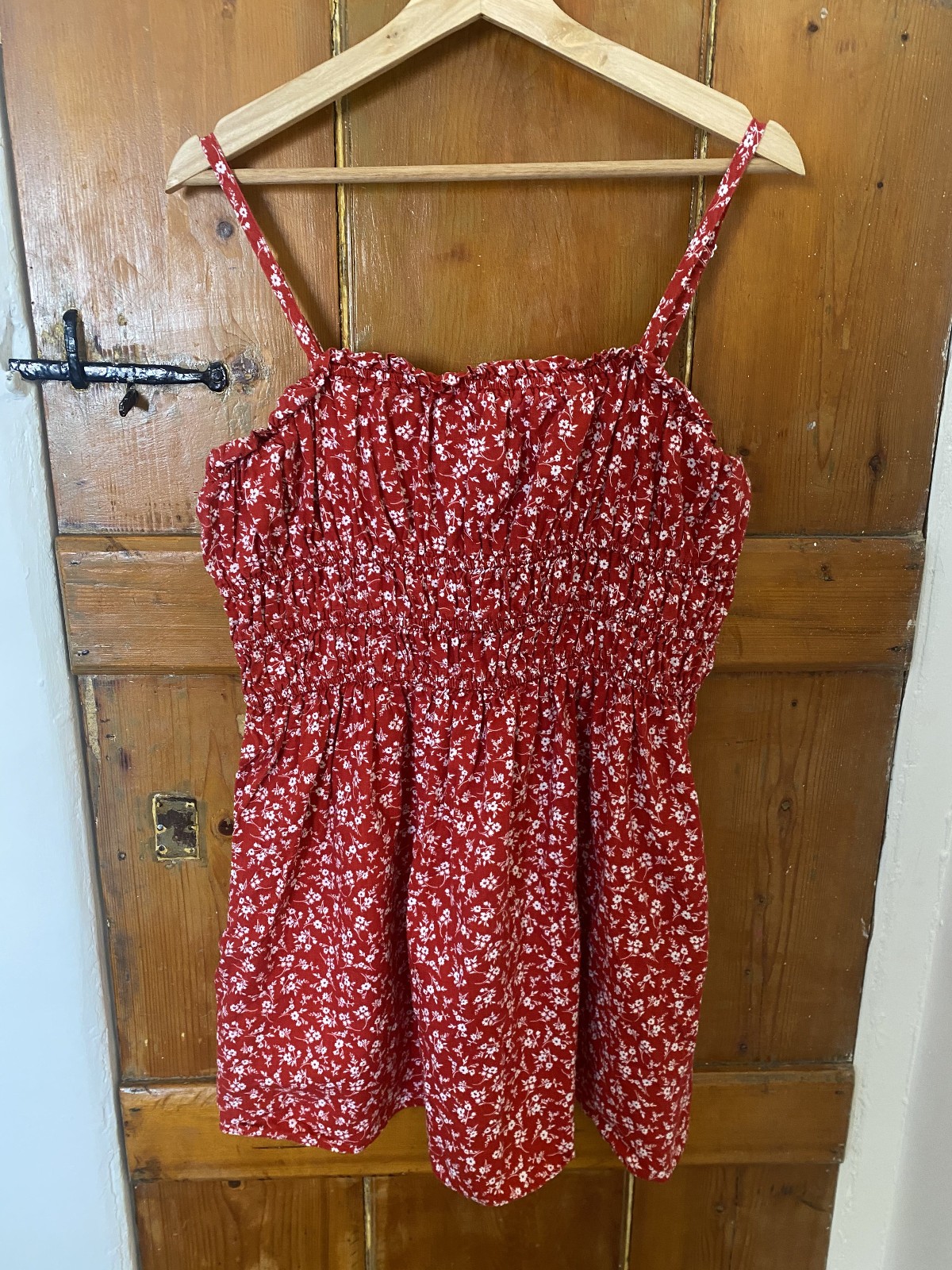 Wild Fable Dress Womens Sz L Red Floral Sleeveless Mini Smocked Sundress Boho
