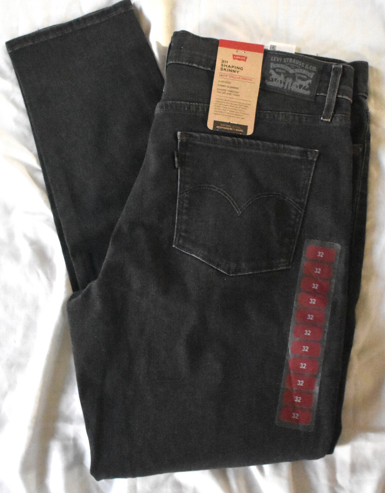 Levi’s 311 Shaping Skinny Stretch Jeans Black Wash Size 14 Short (32 x 30)