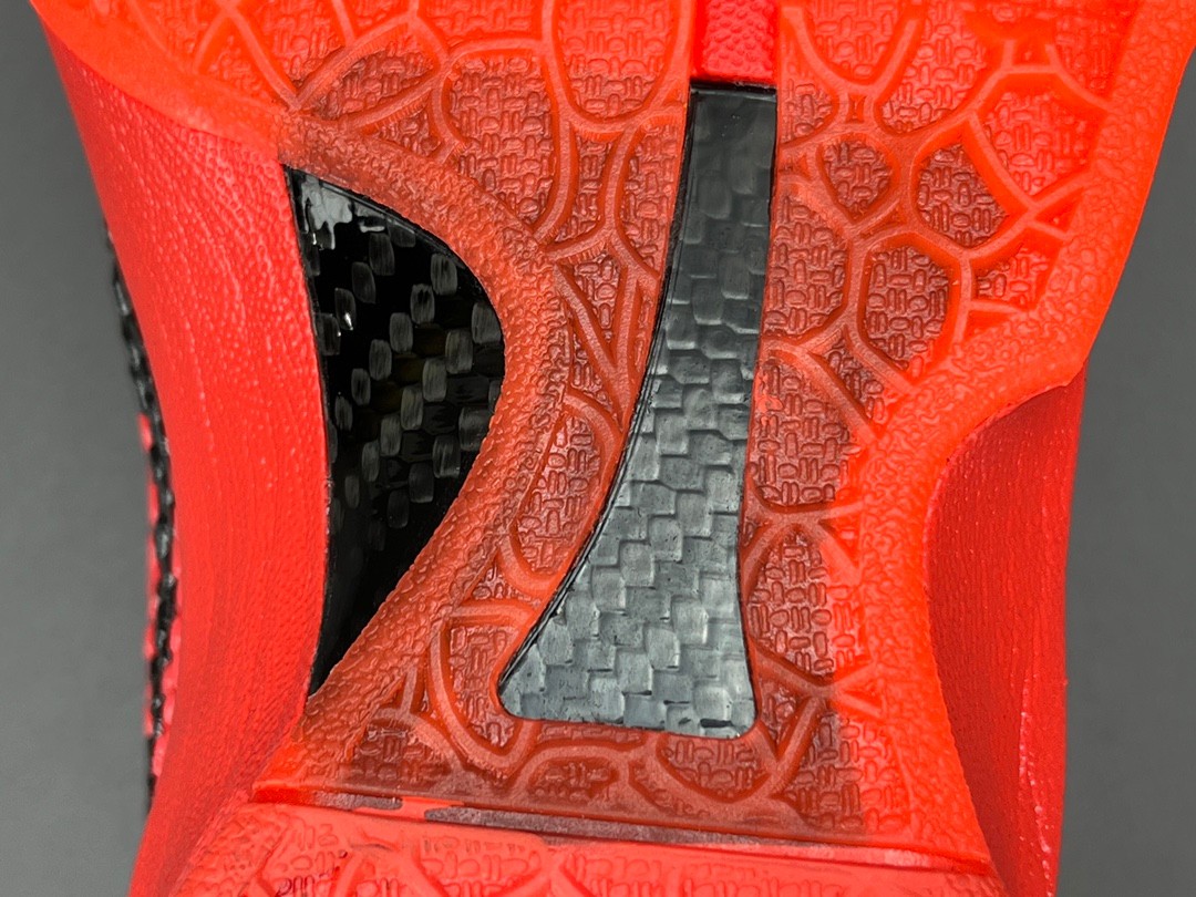 KoBe6 Protro Reverse Grinch FV4921-600