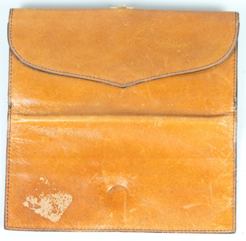 Vtg ITALY Beige Calf Leather Bifold Wallet Checkbook Organizer w/ Gold Horsebit