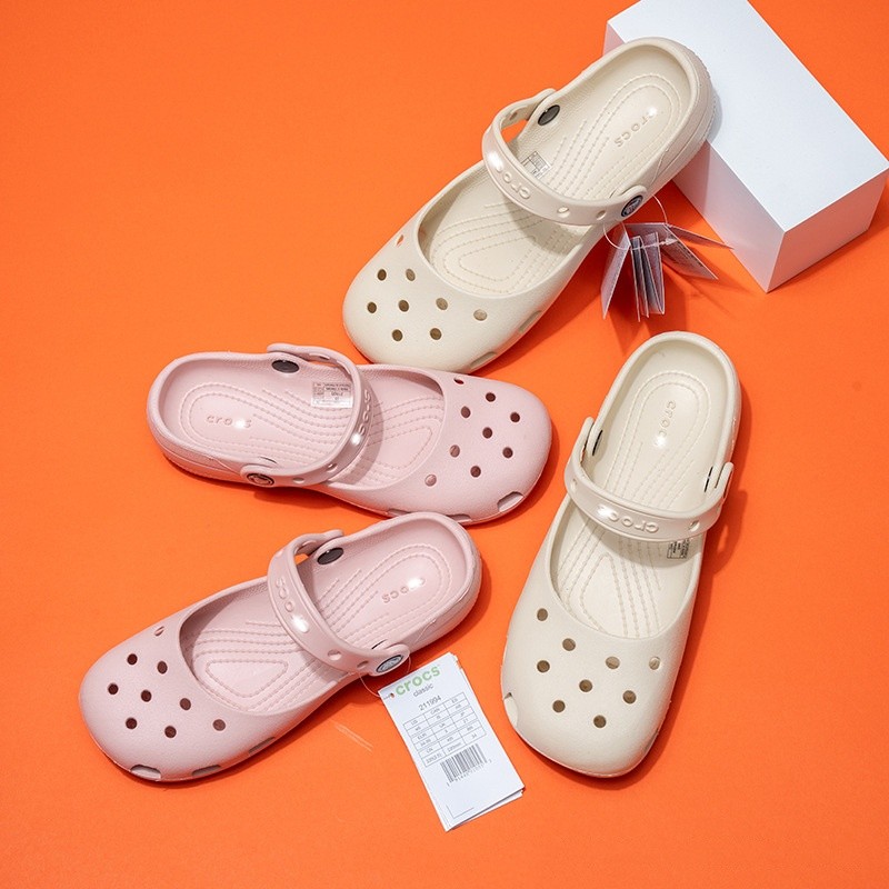 NEW Crocs Classic Clog Sandals, Women’s Shoes, Slippers, Ballet Shoes Beach