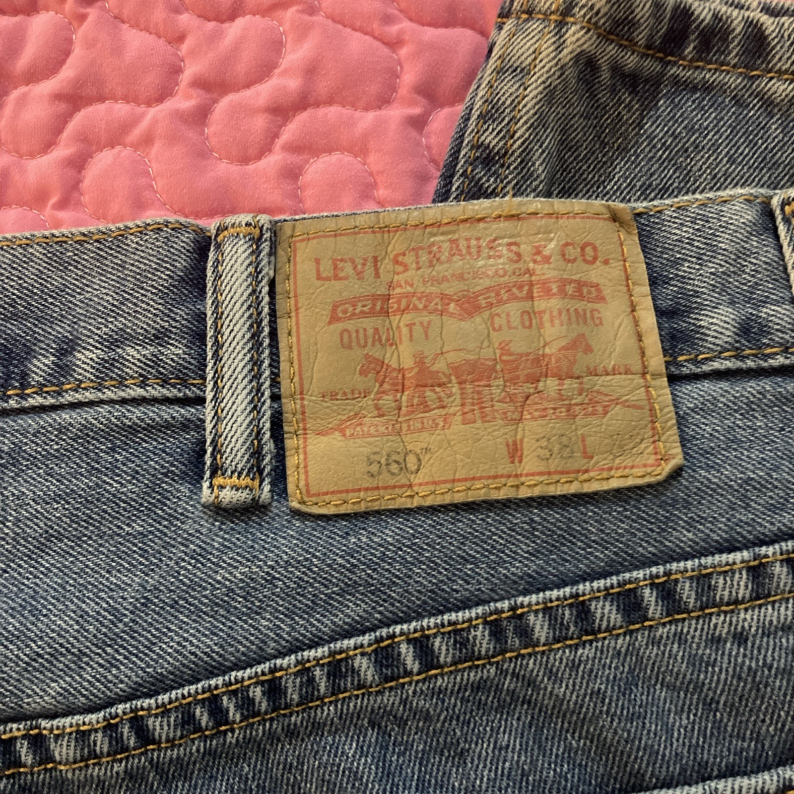 VINTAGE Levis 560 Jeans Mens 38×32 Blue Loose Comfort Fit Baggy Logo