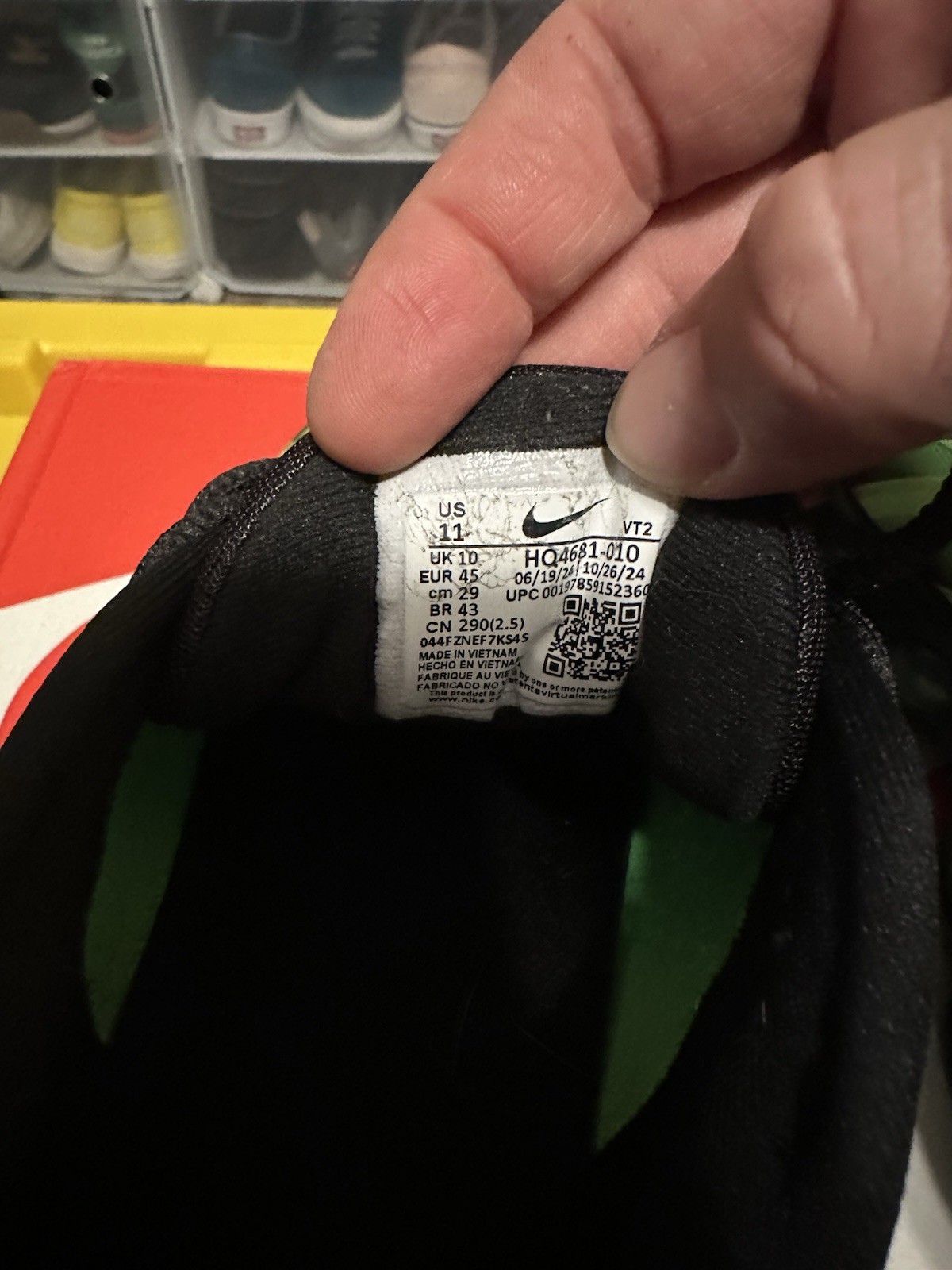Nike DN8 Green/Black Sneaker US 11 HQ4681-010