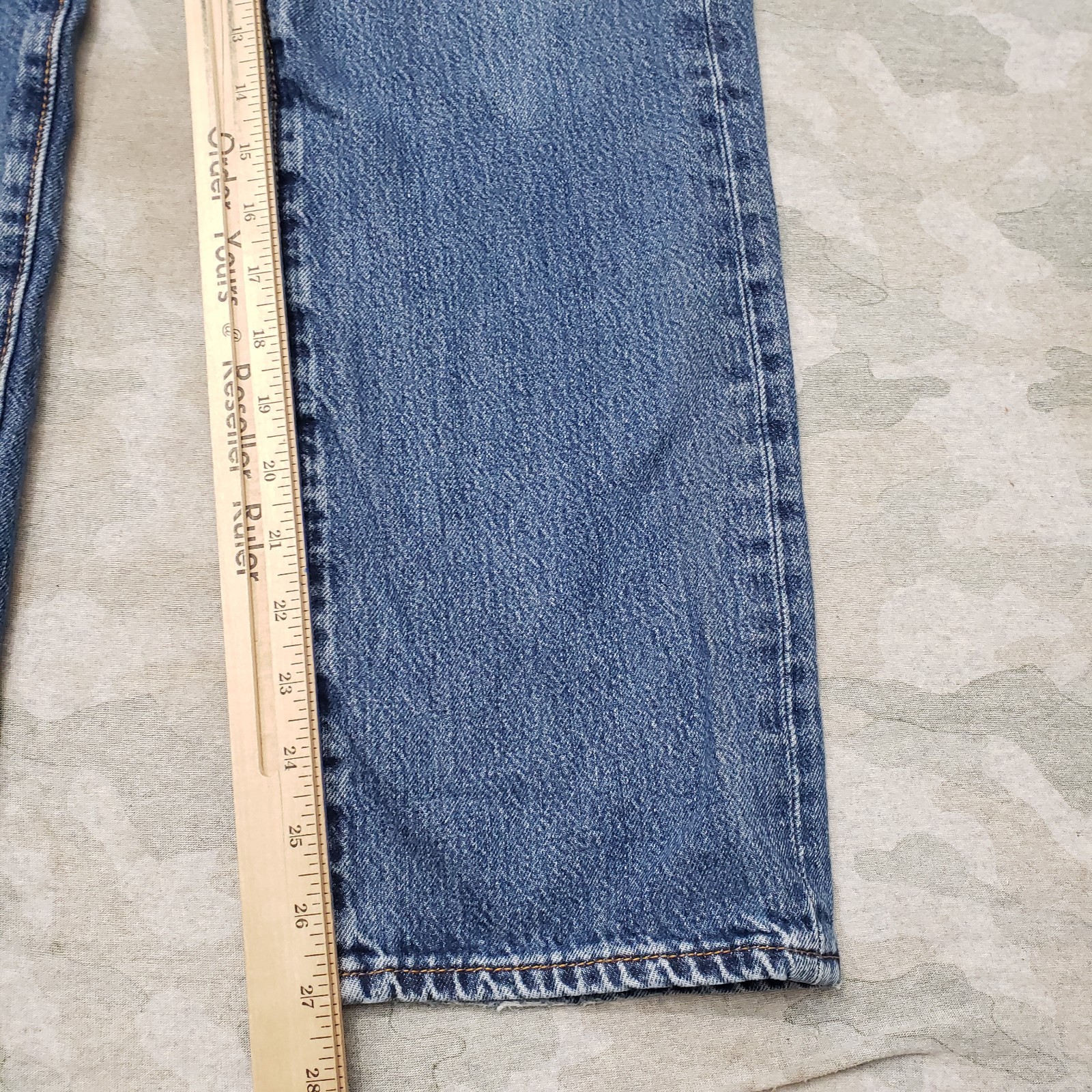 Levi’s 501 Jeans Mens 30×30 Blue Straight Leg Button Fly Denim Medium Wash