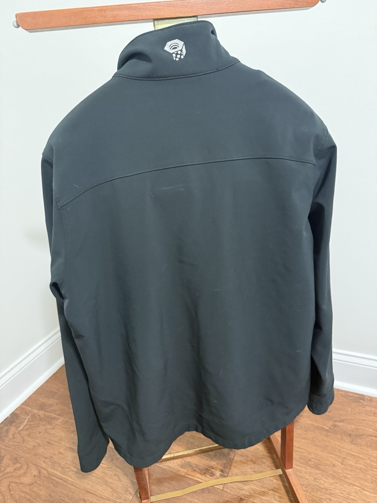 Mountain Hardwear Mens Large Black Softshell Windbreaker Full Zip Jacket