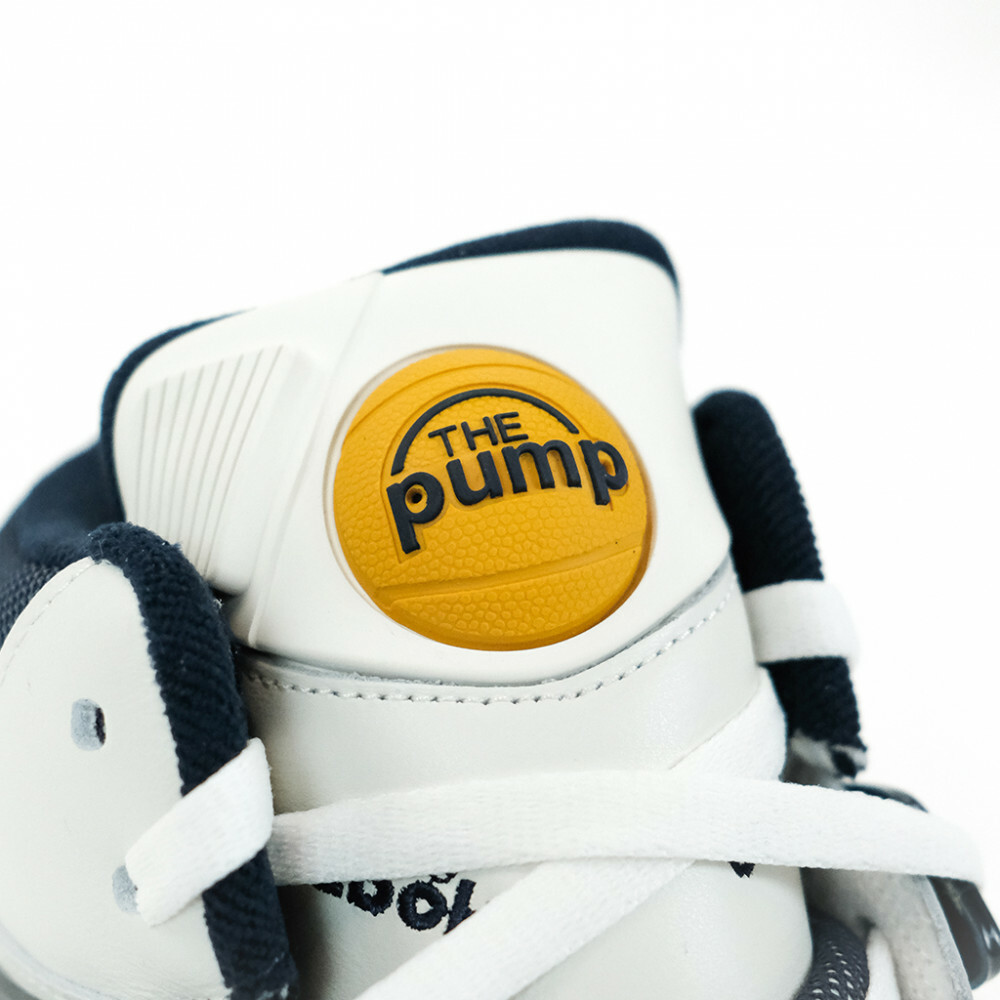 Reebok Pump Omni Zone II Chalk Size 8.5 GY5301 Chalky Navy Gold