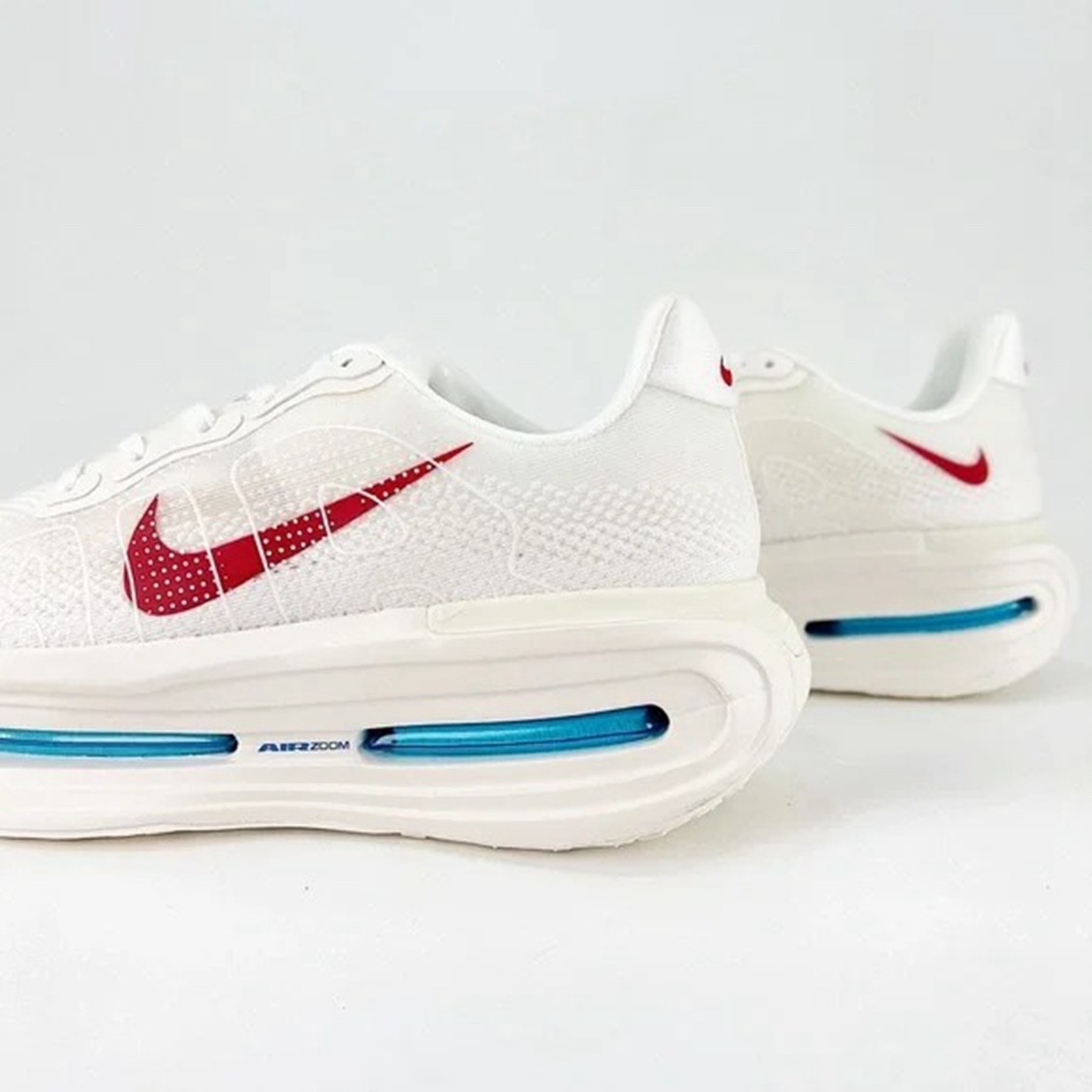Men’s Size Retro Nike Vomero Premium White Blue Mesh