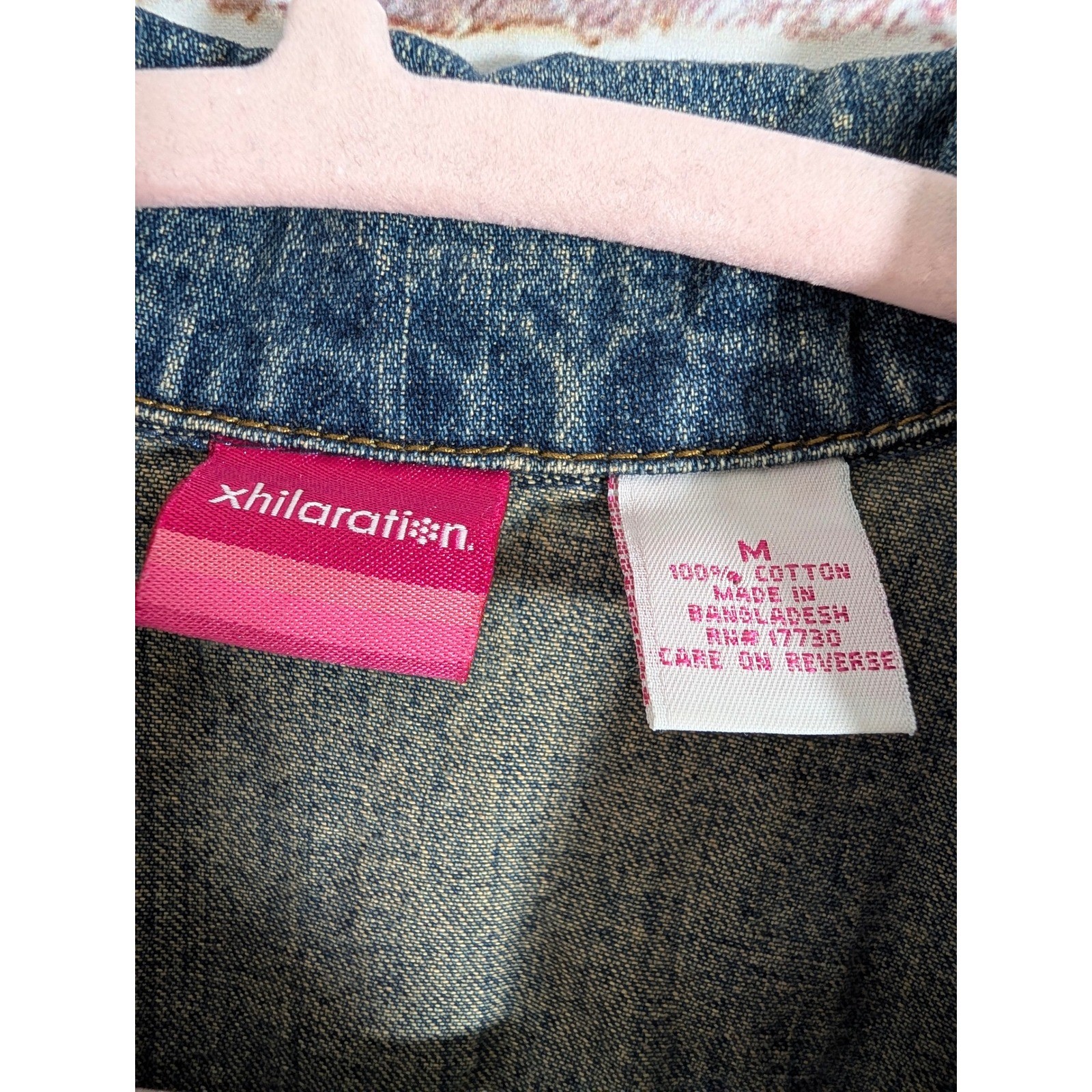 Xhilaration Denim Jacket Womens Medium Blue Puff Sleeve Button Detail Trucker