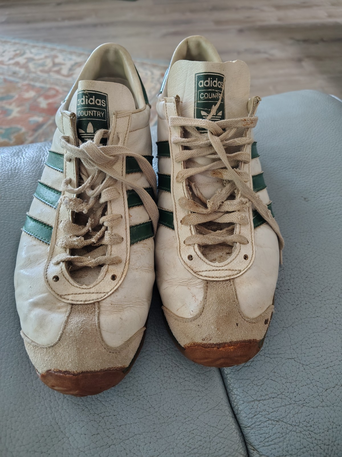 vintage 70s Adidas cross country running shoes size 8.5