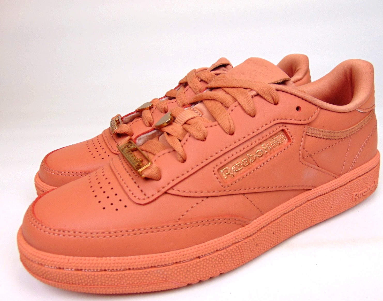 NEW! Reebok Club C 85 Casual Classic Sneakers Women’s Size 7.0 M, Mauve Leather